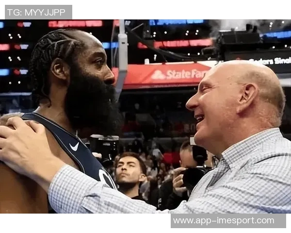 保罗快船艰难时刻宣布退役计划哈登意外受压反应不及