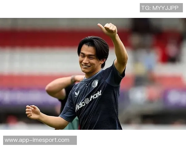 上田绮世荷甲狂揽四球本赛季15场比赛已斩获18球成焦点