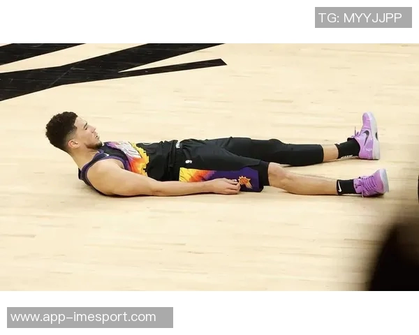 阿米奴期待杰伦格林与布克联手砍下50分如同利拉德与CJ的黄金组合